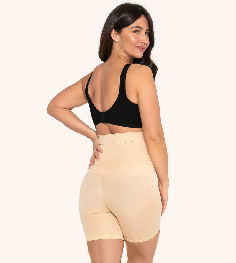 Bold Curves Shaper Short